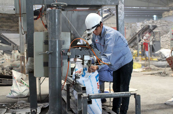 Đẩy mạnh hỗ trợ, phát triển doanh nghiệp nhỏ và vừa